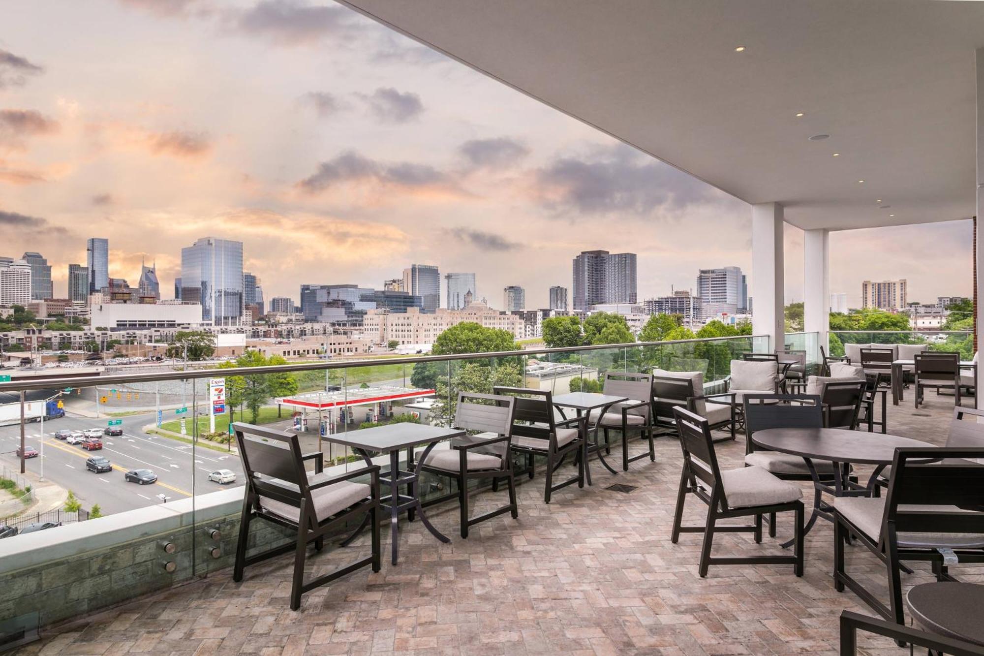 Towneplace Suites By Marriott Nashville Midtown Екстериор снимка